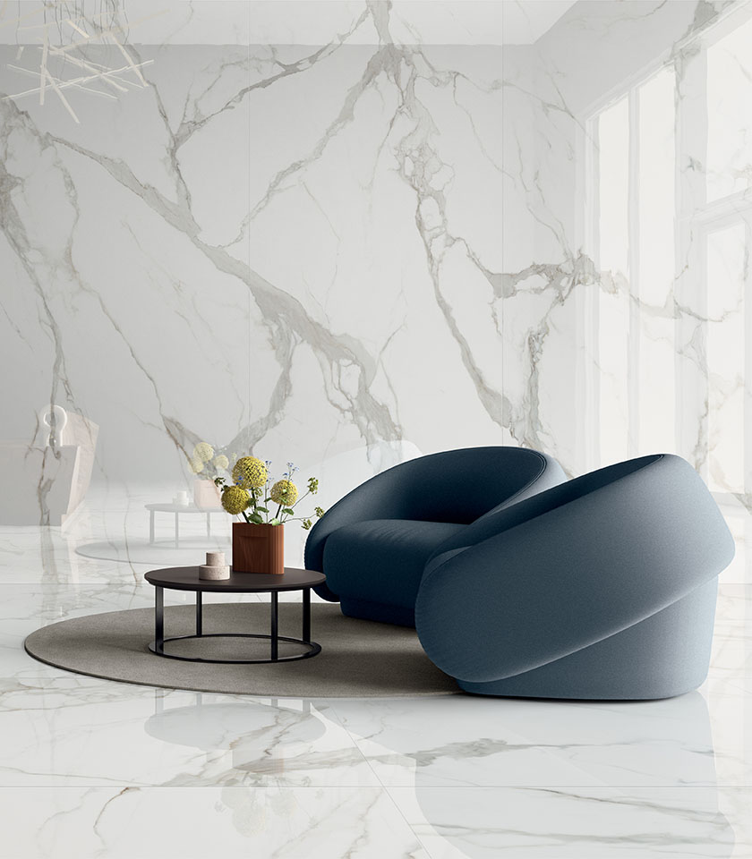 Découvrez des idées pour un salon moderne avec les surfaces effet marbre Lea Ceramiche, idéales pour créer des espaces lumineux, élégants et spectaculaires.