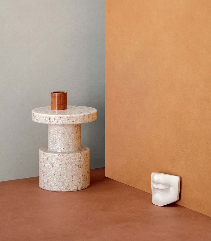 Découvrez comment associer surfaces colorées et textures matiéristes Lea Ceramiche pour créer des intérieurs contemporains, épurés et à forte identité visuelle.